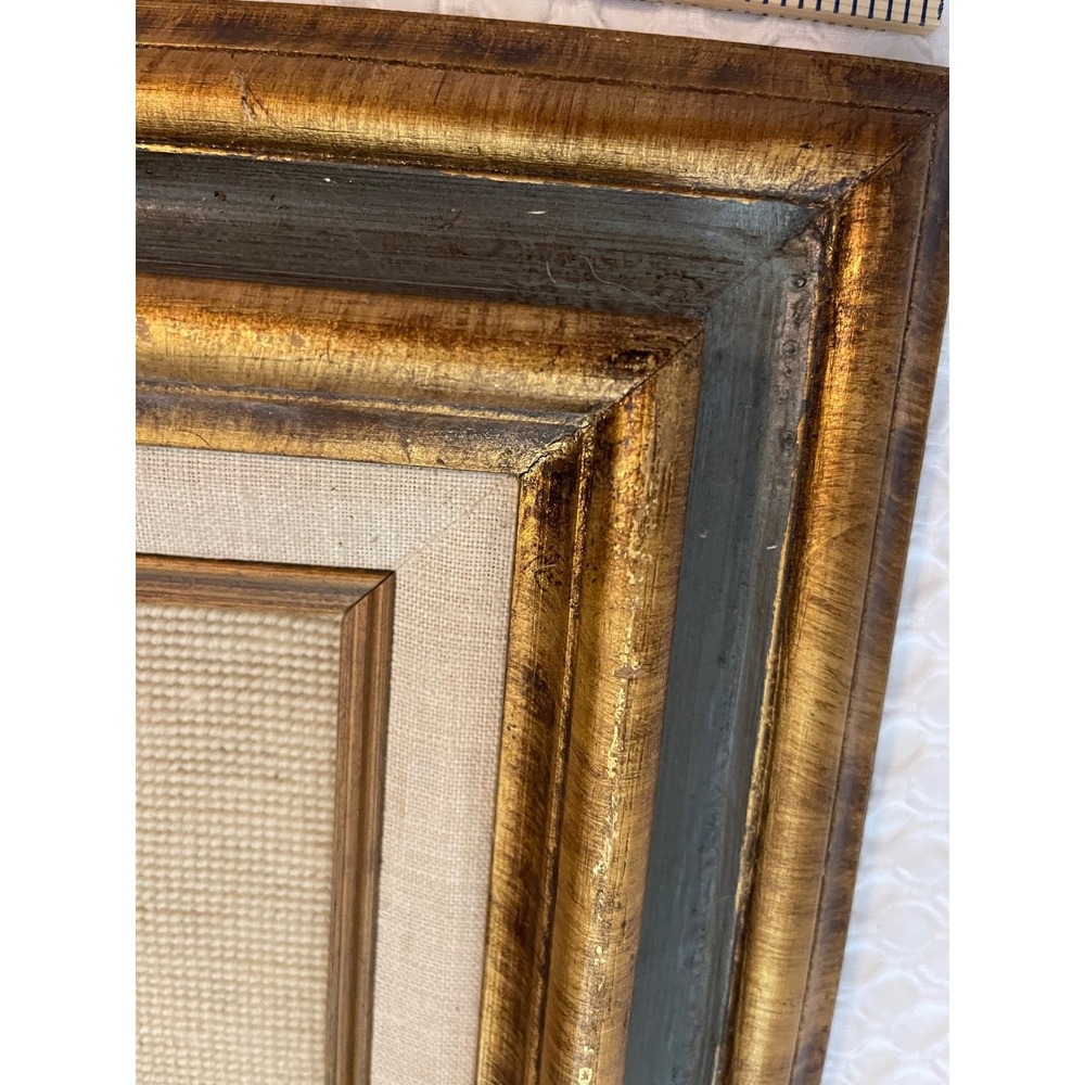 Vintage Framed Rooster Needlepoint Textile Art Gilt Wood Frame Farmhouse Decor - Picture 7 of 7